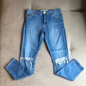 Topshop Moto Leigh skinny distressed jeans